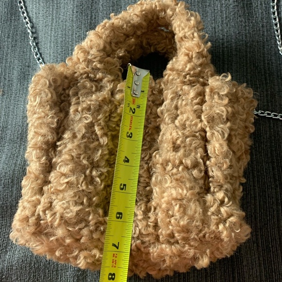 Urban Outfitters Serena Teddy Faux Fur Mini Tote Crossbody Bag with Chain Tan - Picture 12 of 14